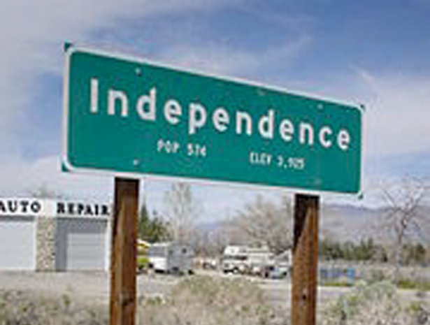 Still from Independence