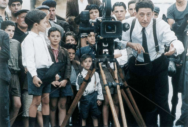 Still from L’uomo delle stelle – The Star Maker