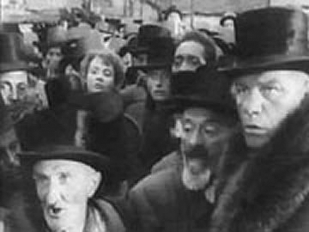 Still from Miracle in Milan – Miracolo a Milano (Vittorio De Sica – 1951)