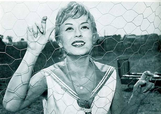 Still from Nights of Cabiria – Le notti di Cabiria (Federico Fellini – 1957)